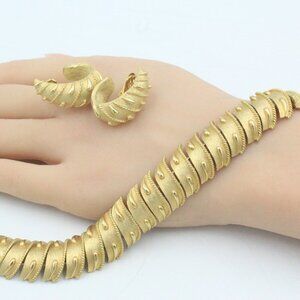 Crown Trifari Signed Designer Brushed Modernist Gold Tone Bracelet Earrings Set